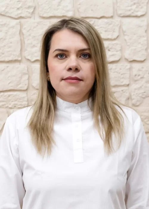 Corina Filpișan, profesor de Hridaya Yoga